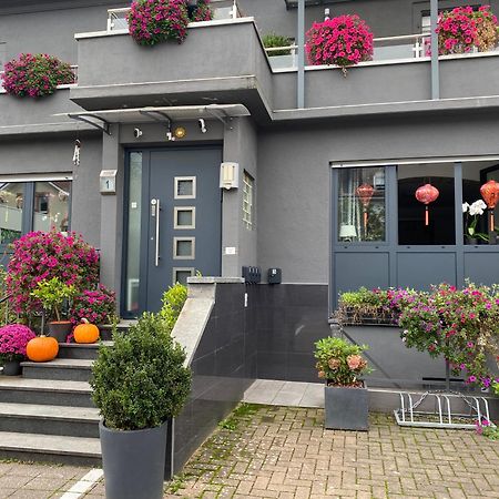 Guenstiges Privatzimmer لاروش المظهر الخارجي الصورة